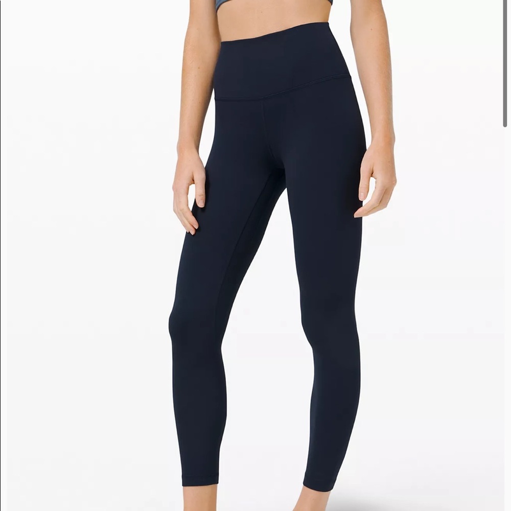 Lululemon Align leggings in True Navy!